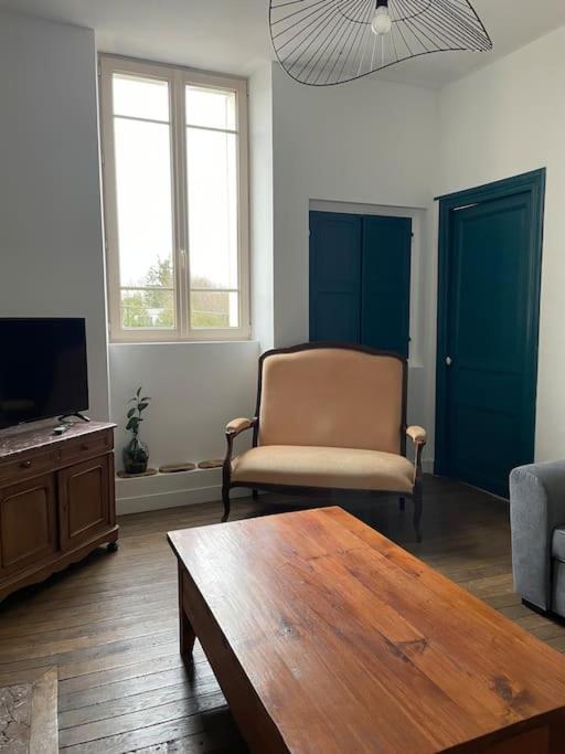 Le Gite De Justine Et Agathe Verdun-sur-Meuse Esterno foto
